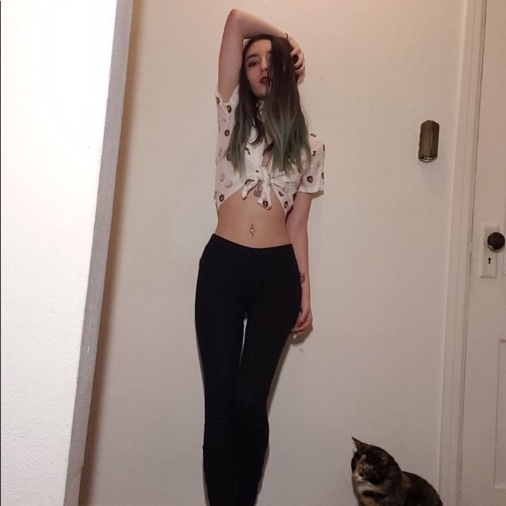 White crop donut shirt!